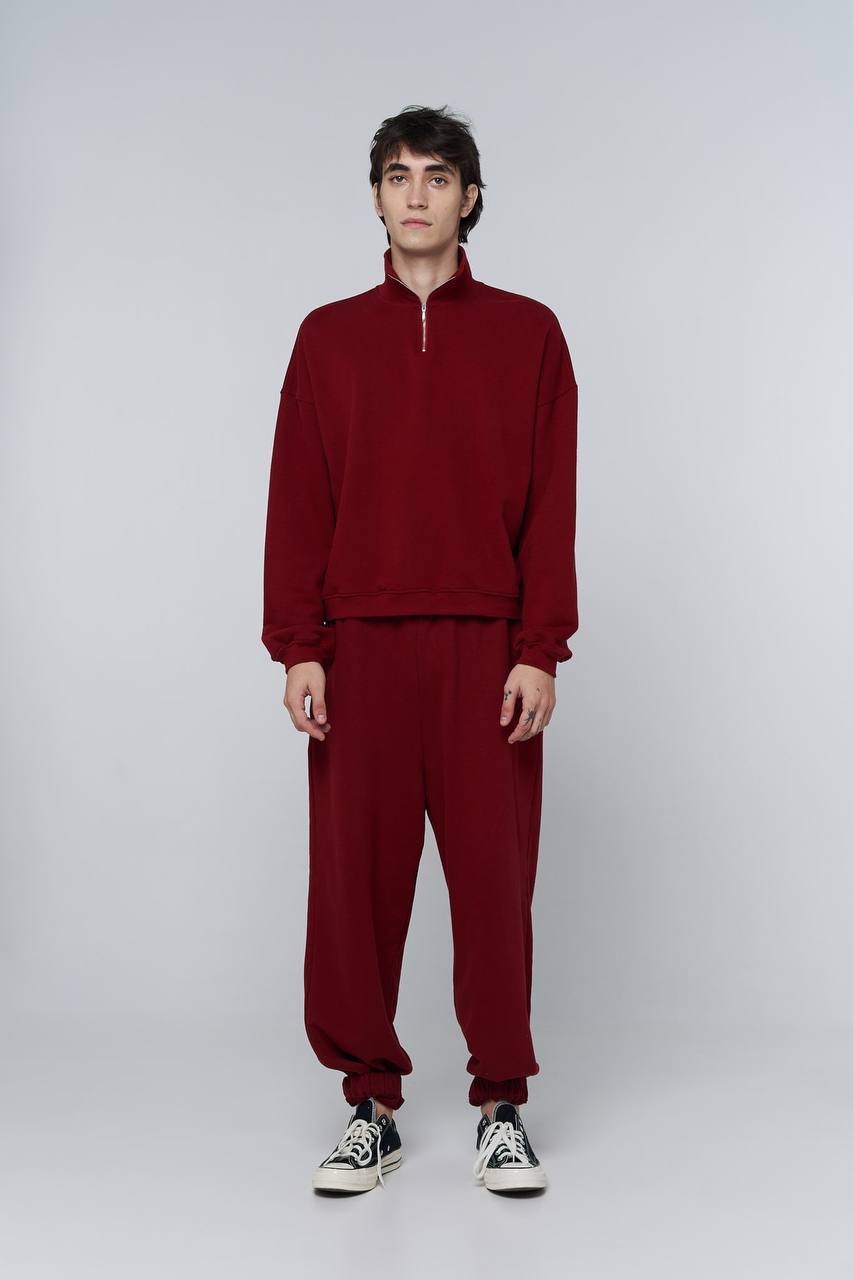 pants "groove" in dark red color