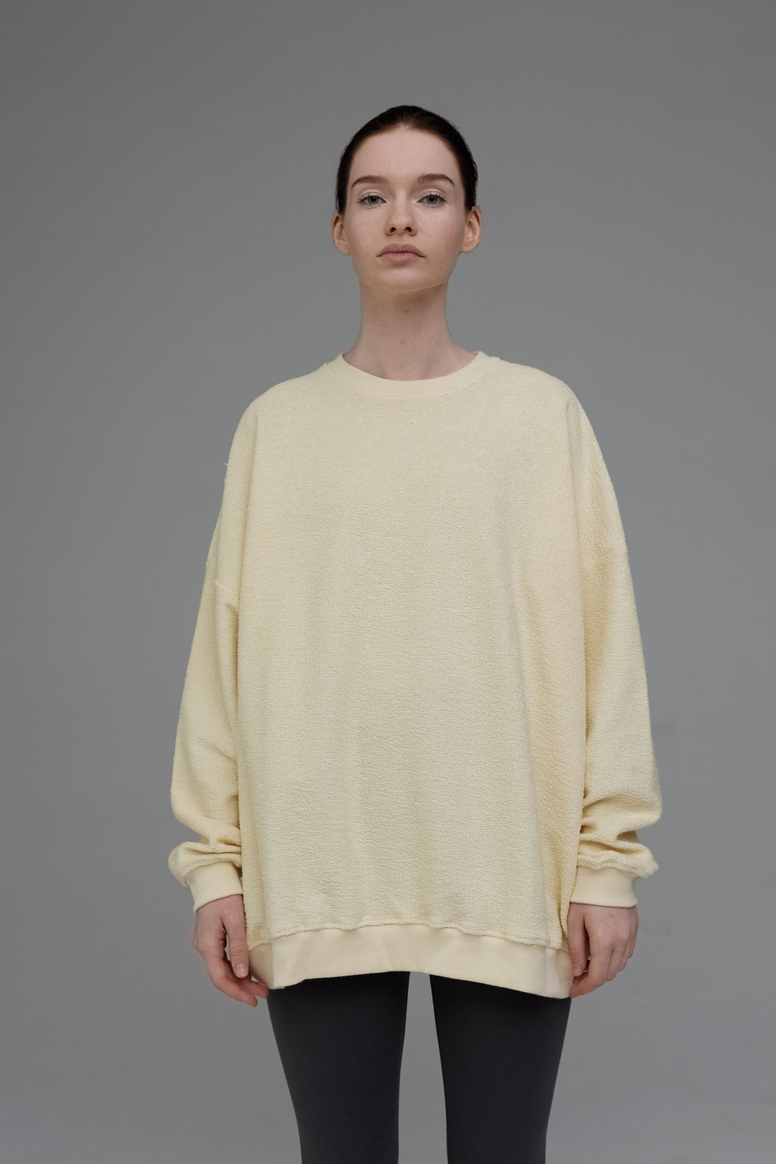 sweatshirt "unbrushed" in vanilla color