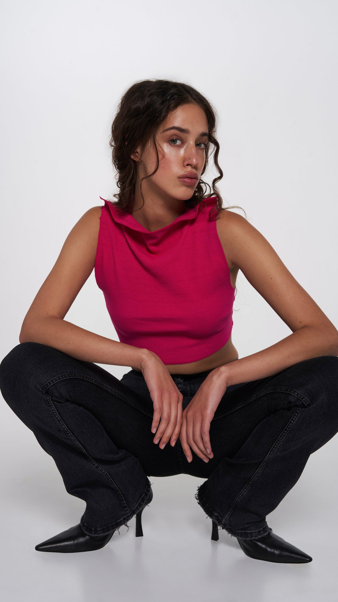 rough ribbed top in fuchsia color