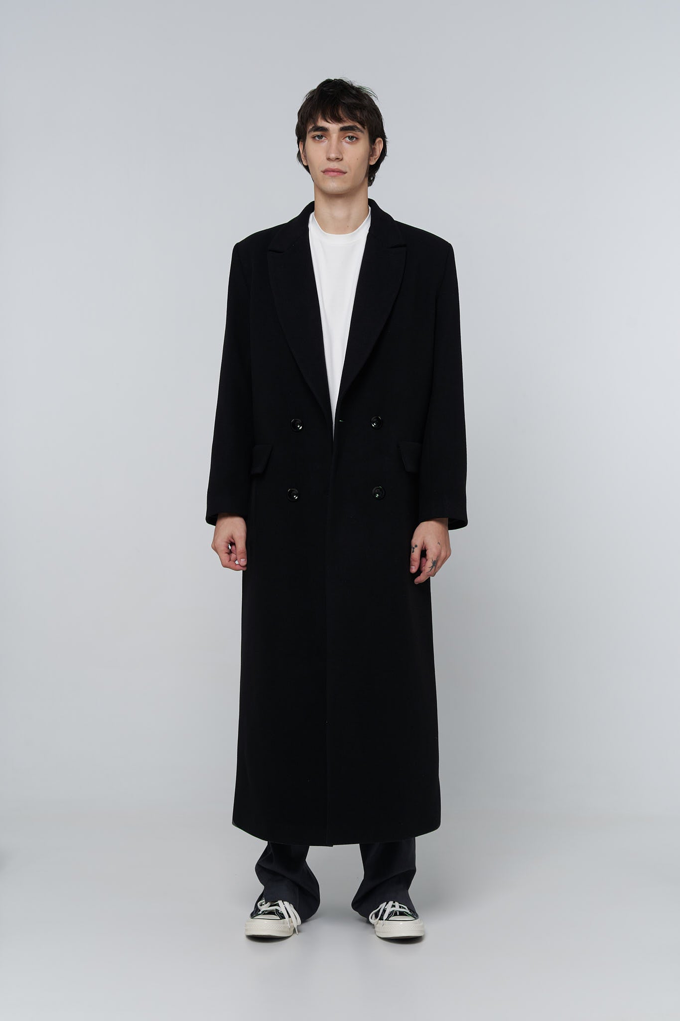 long coat in black color