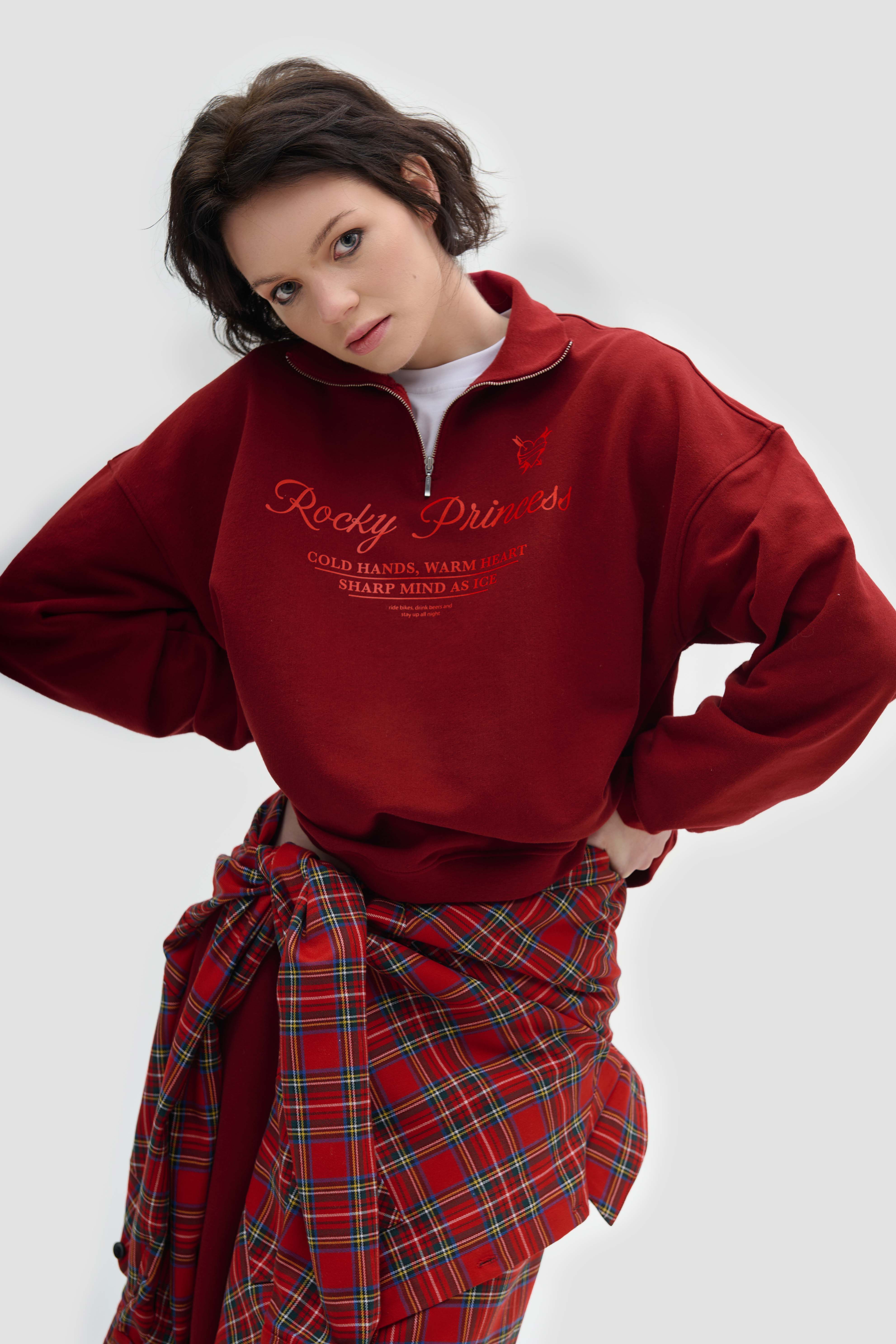 half zip sweatshirt “rocky princess” in dark red color