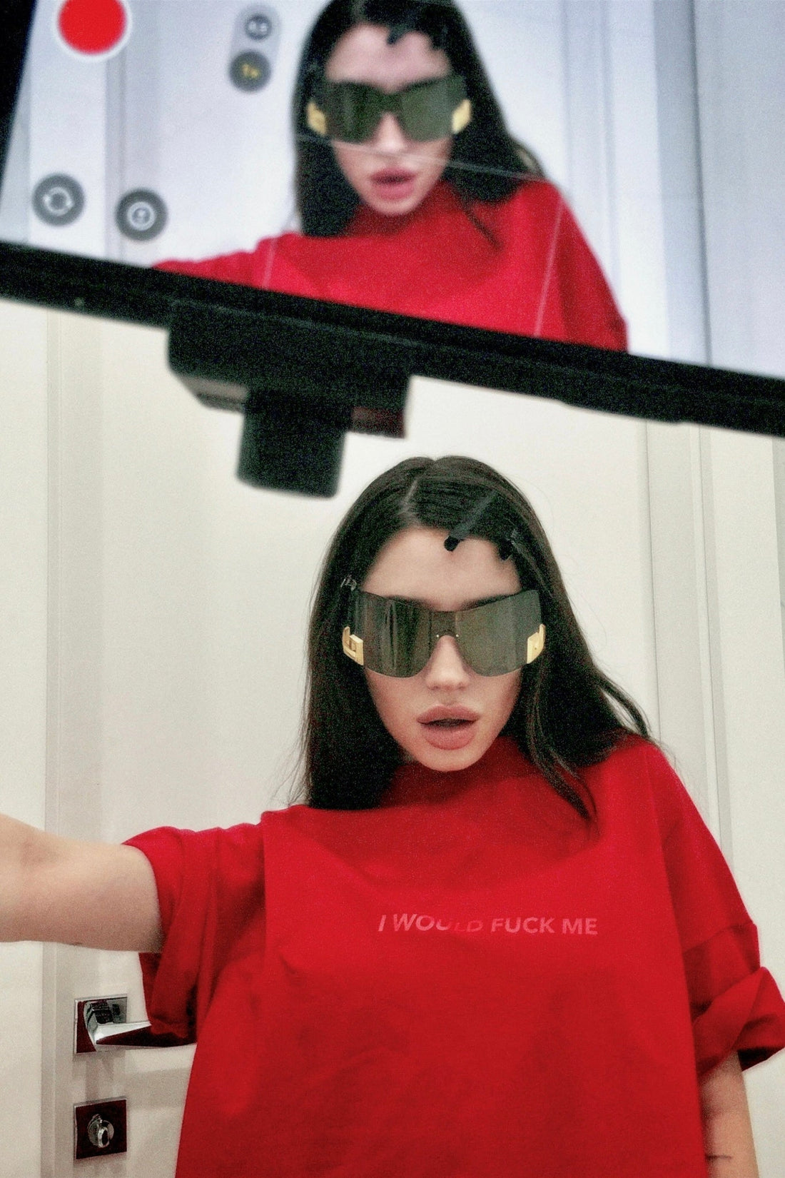t-shirt "i would fuck me" in red color