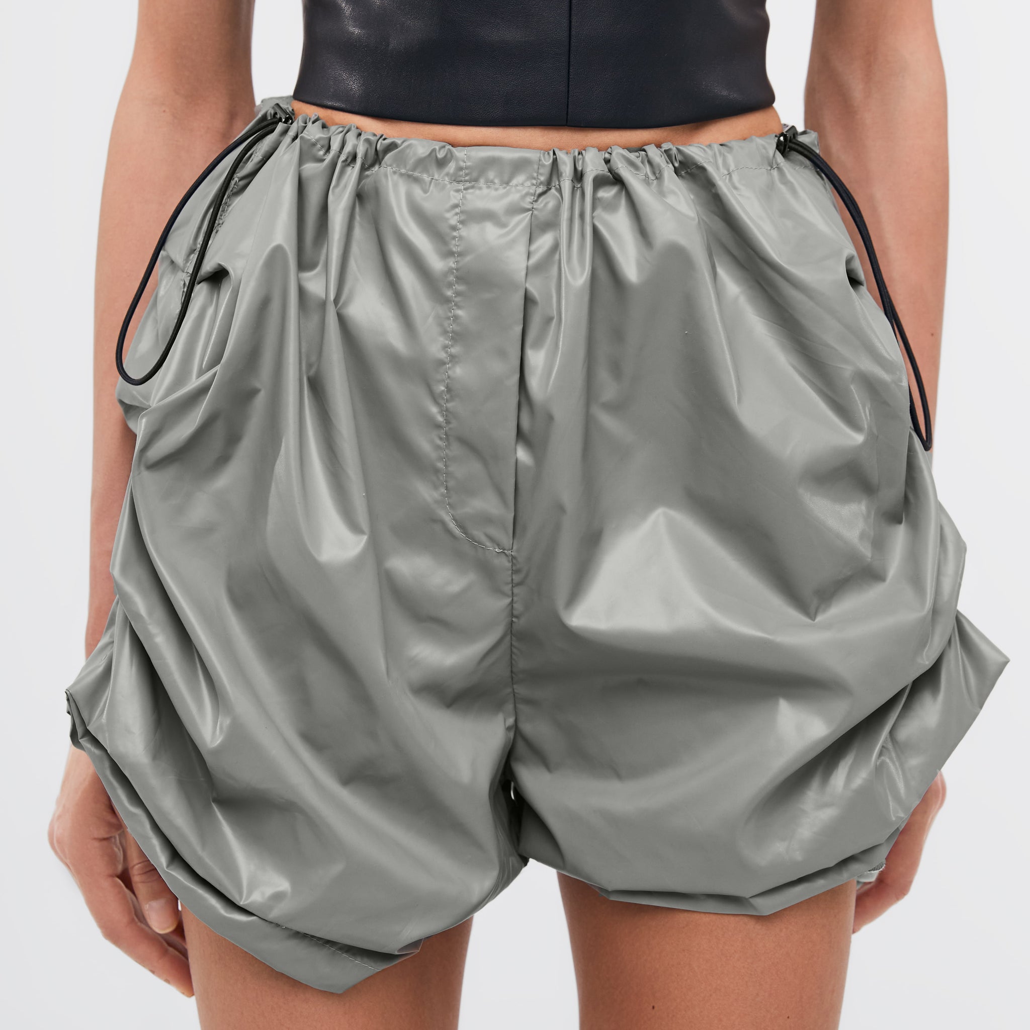 shorts a la cargo in forest color