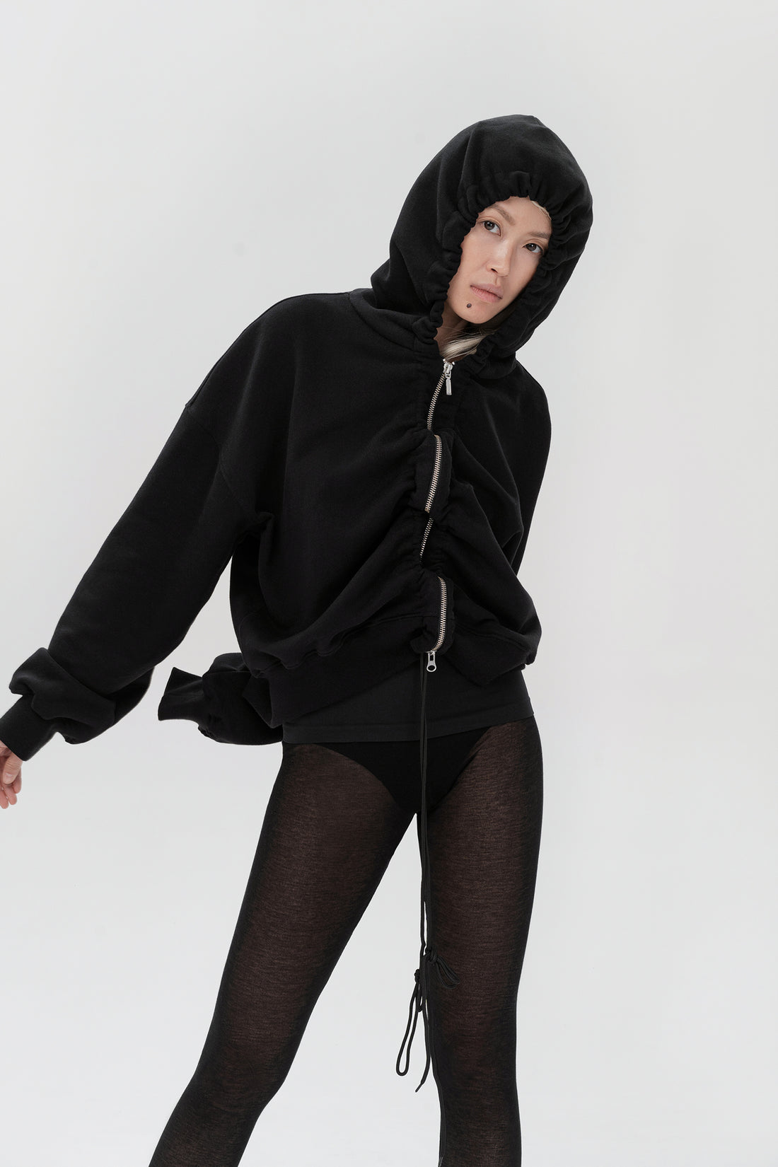 zip-up crop hoodie in black color