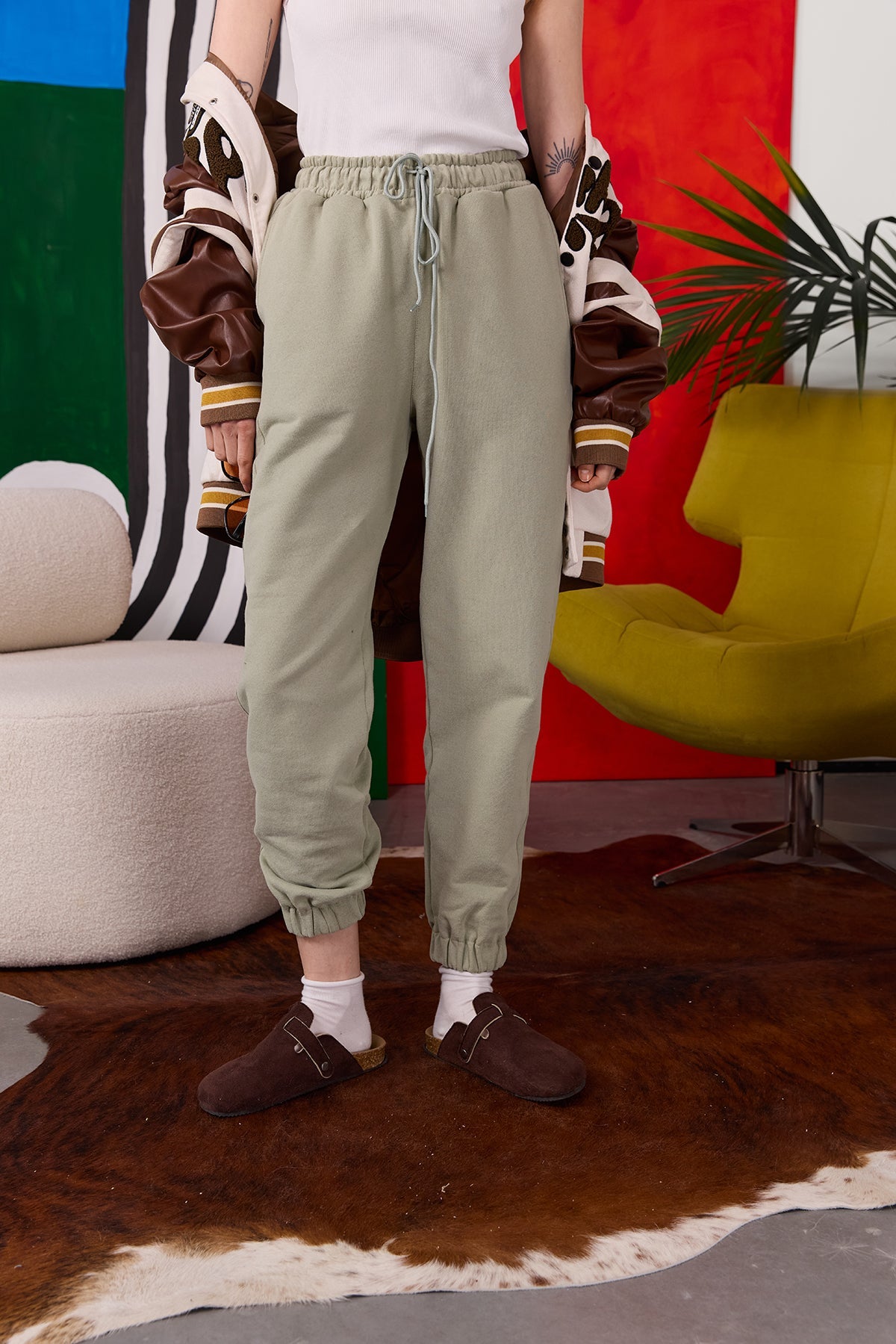"unisex" pants in forest color